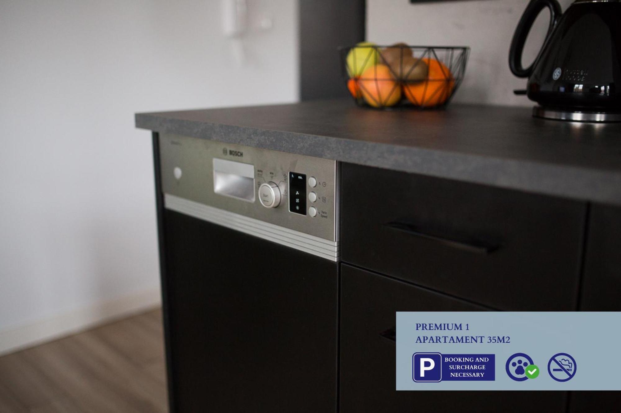 Apartment Premium With Free Private Parking