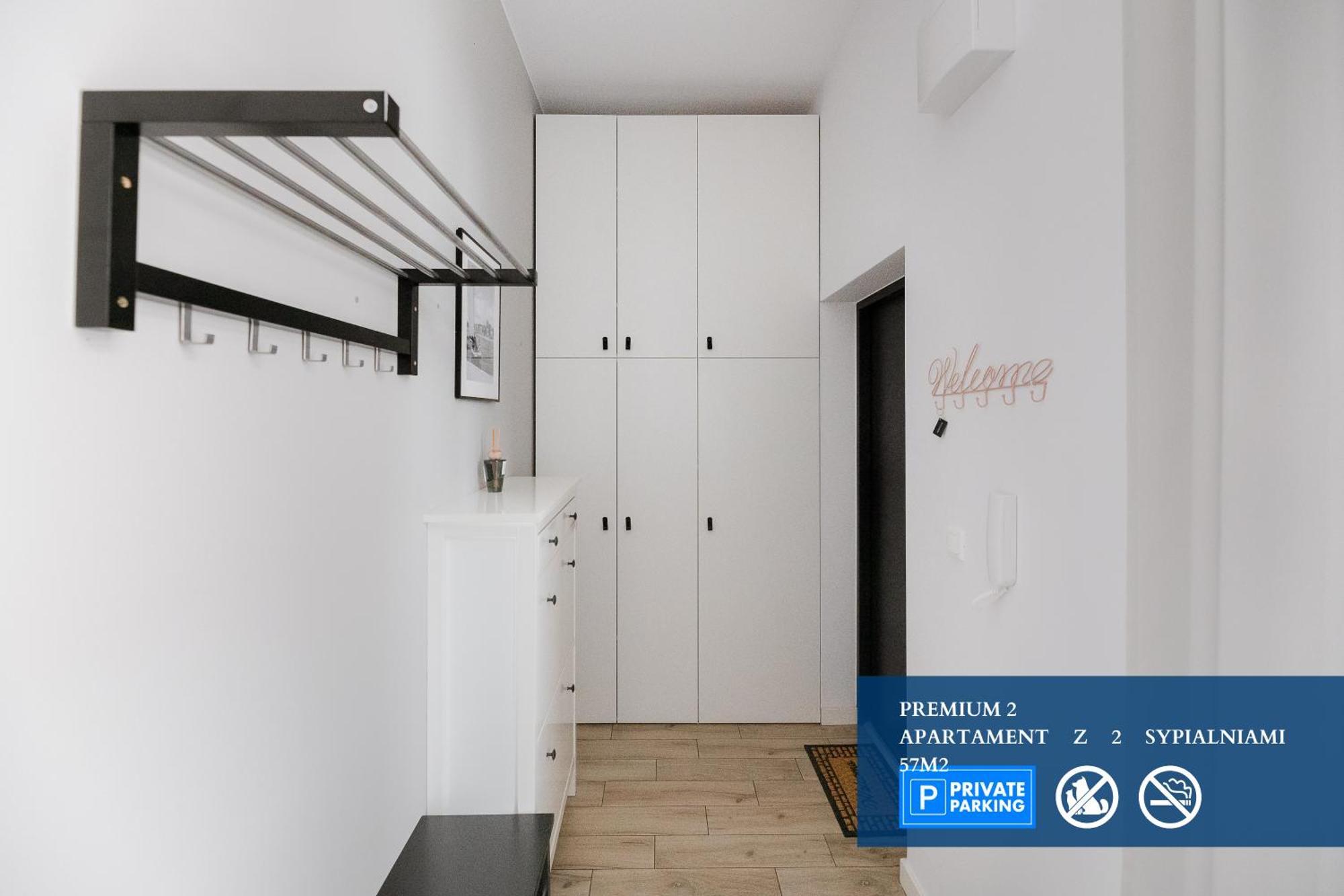 Premium With Free Private Parking Apartment